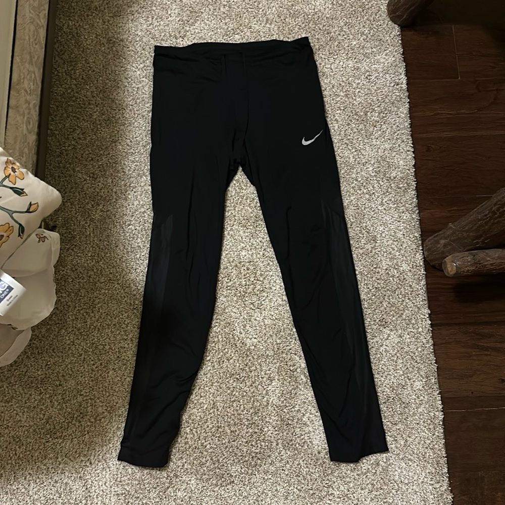 Women’s Nike leggings
